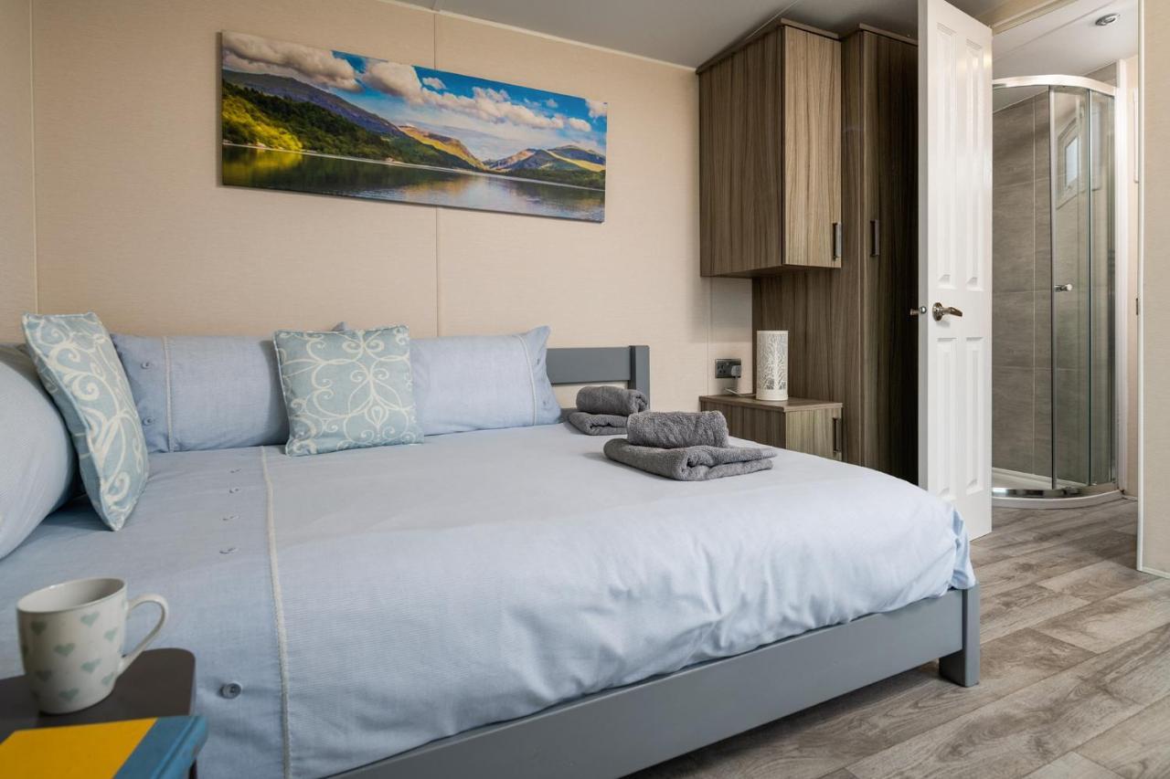 Waenfechan Glamping With Hot Tubs Colwyn Bay Eksteriør bilde
