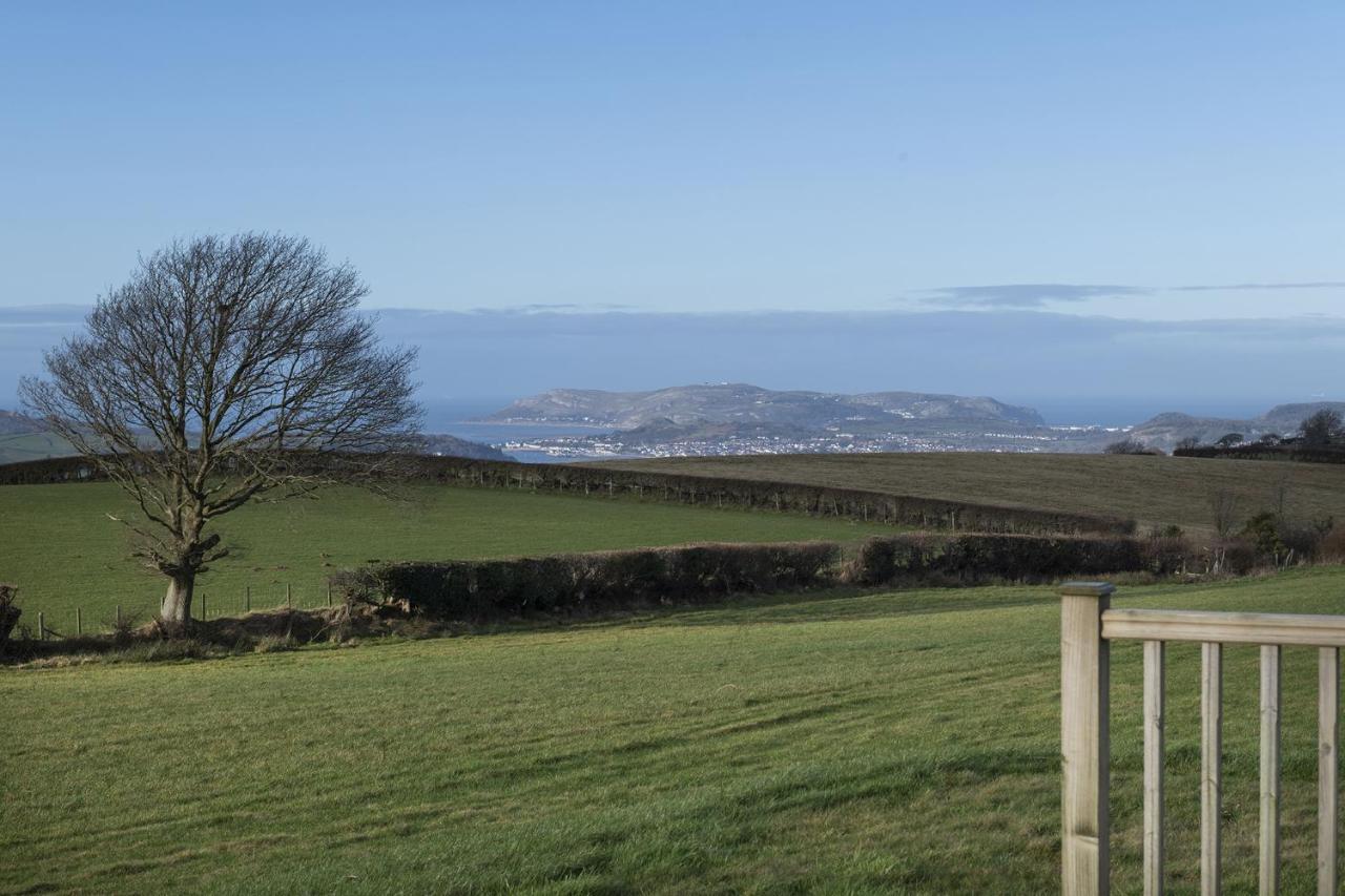 Waenfechan Glamping With Hot Tubs Colwyn Bay Eksteriør bilde
